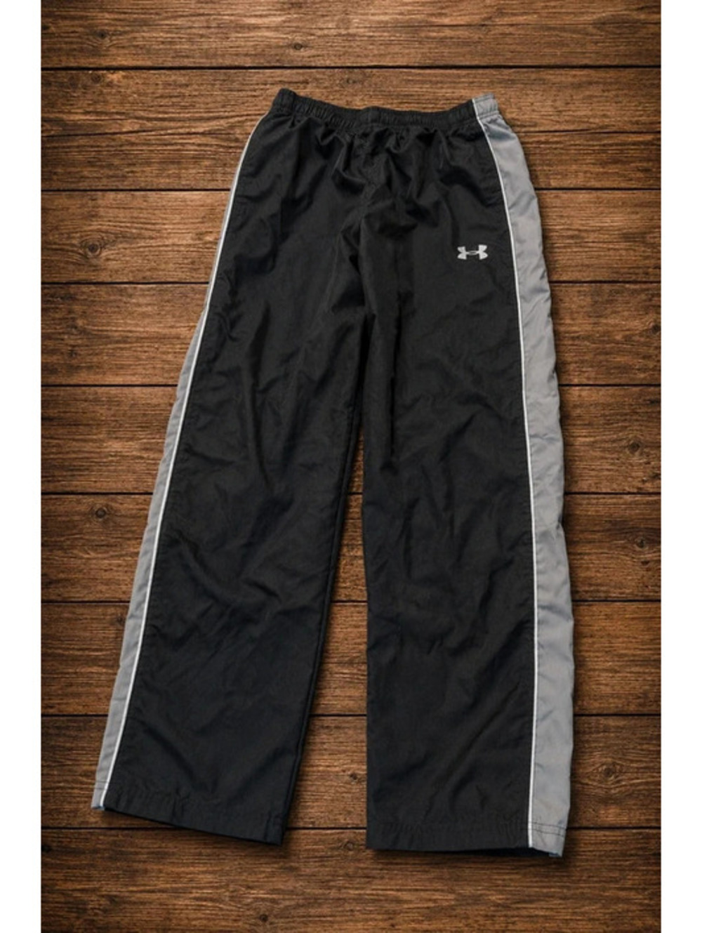 Under Armour black athletic pants